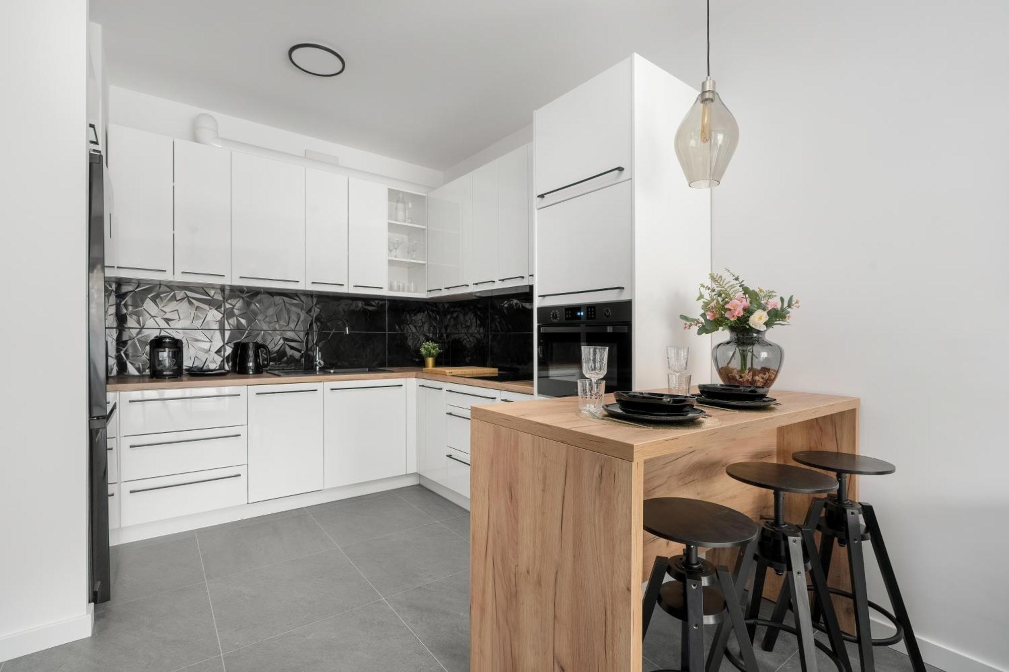 City Center Apartments With Gym & Free Garage Poznan By Noclegi Renters エクステリア 写真