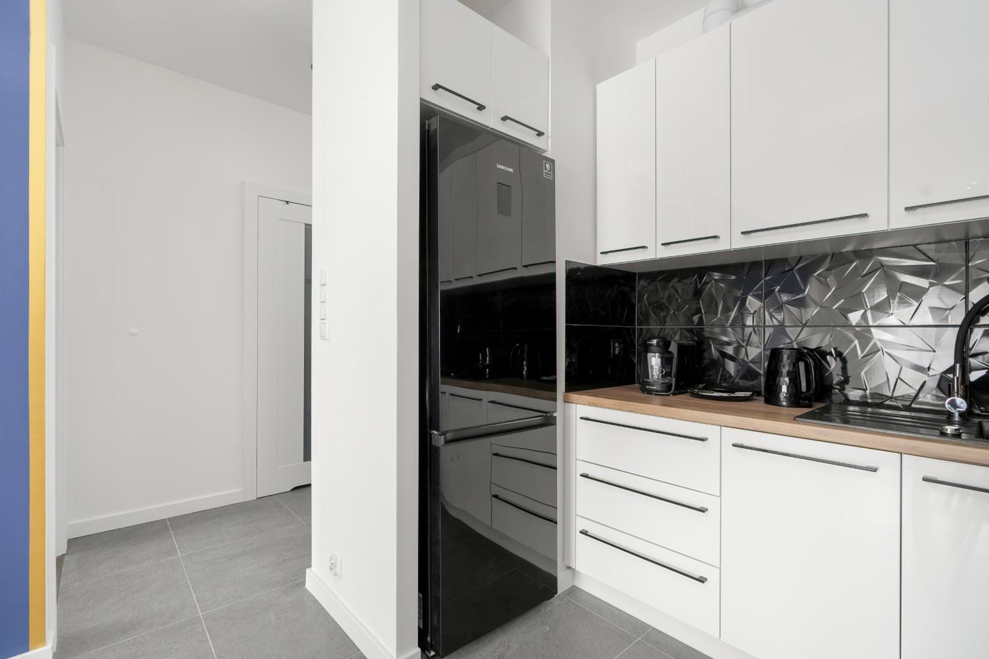 City Center Apartments With Gym & Free Garage Poznan By Noclegi Renters エクステリア 写真