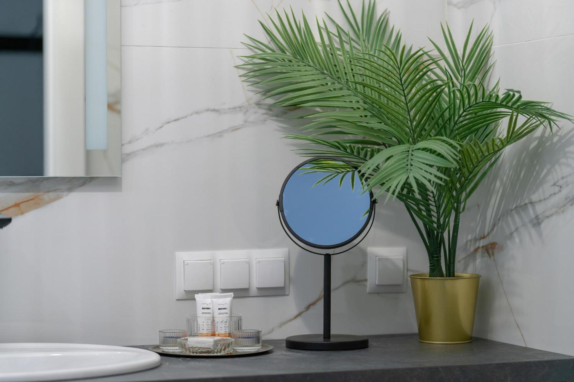 City Center Apartments With Gym & Free Garage Poznan By Noclegi Renters エクステリア 写真