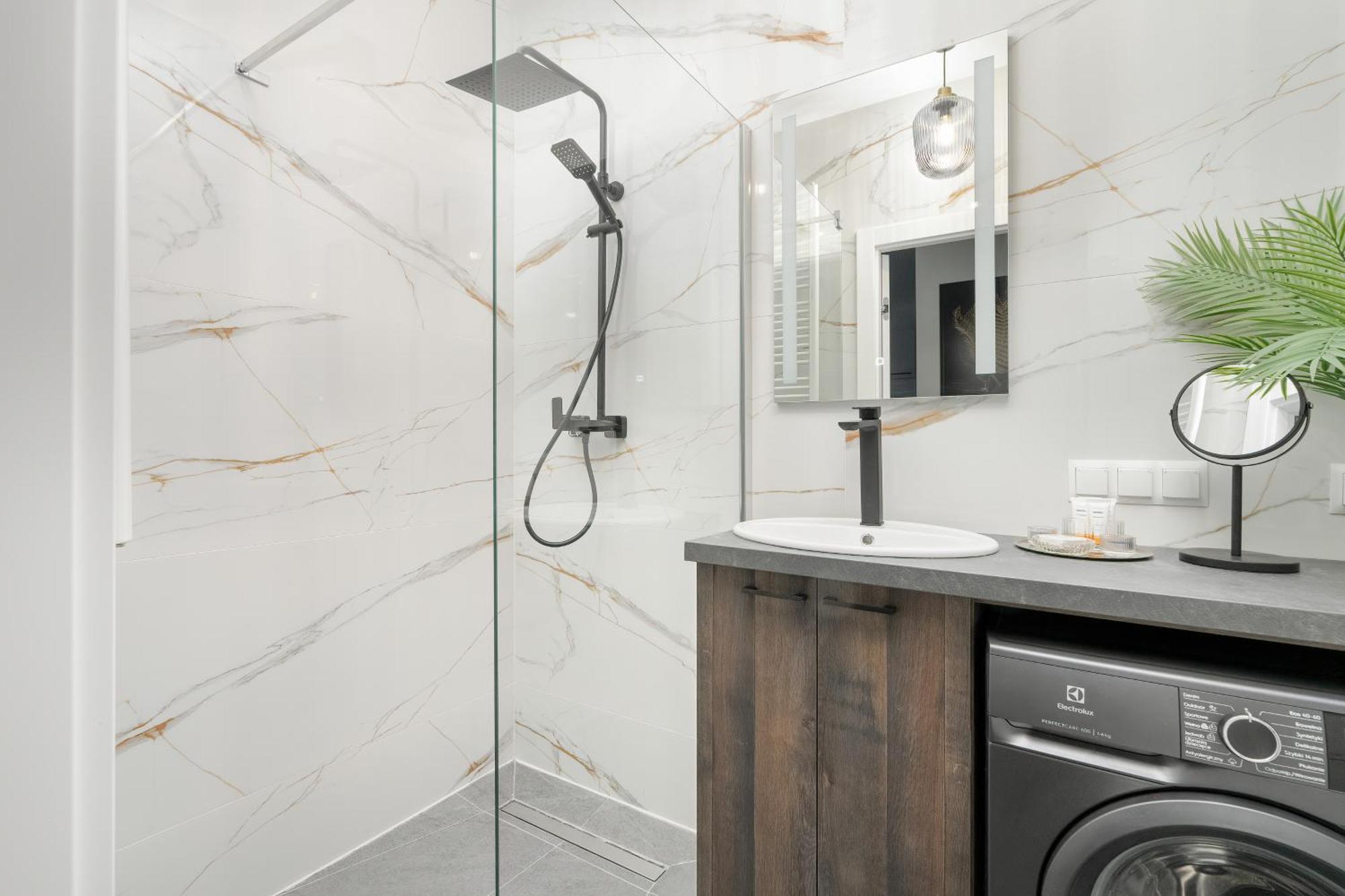 City Center Apartments With Gym & Free Garage Poznan By Noclegi Renters エクステリア 写真