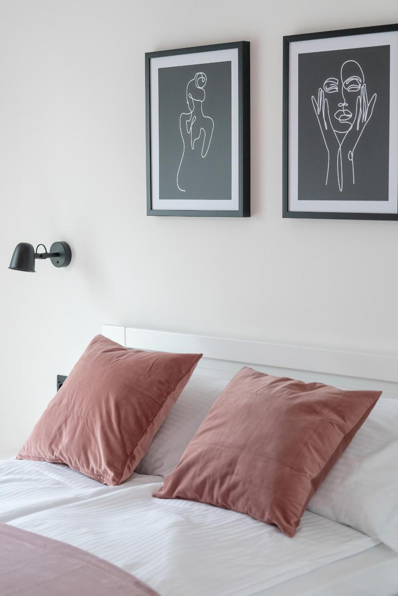 City Center Apartments With Gym & Free Garage Poznan By Noclegi Renters エクステリア 写真